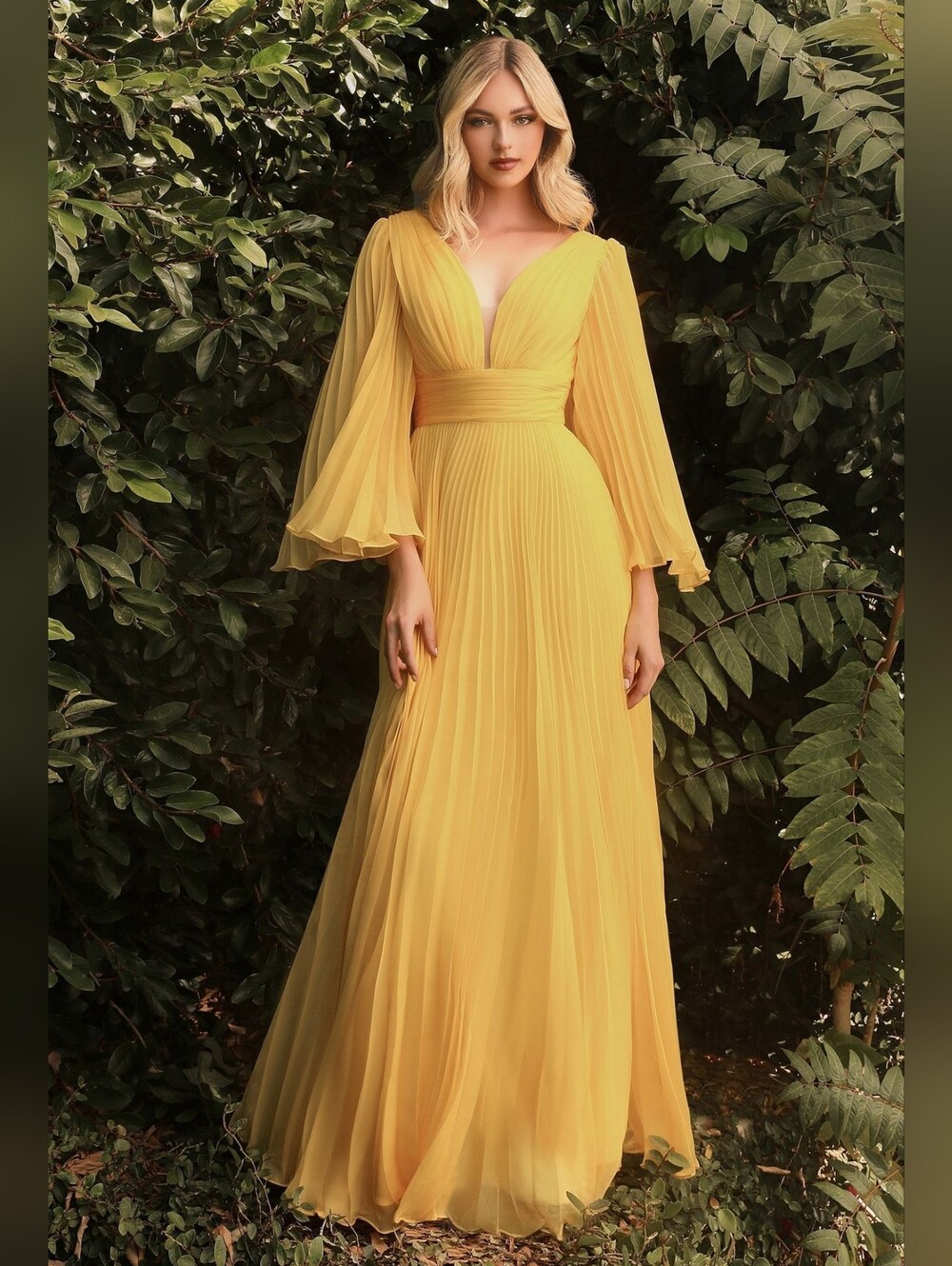 NWOT Long Sleeve Pleated Evening Formal Dress Chiffon